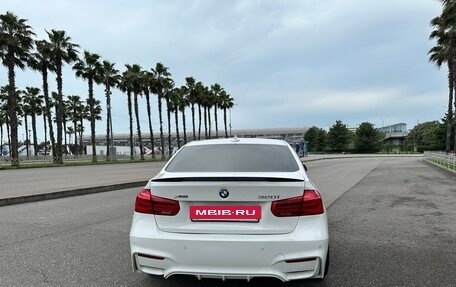 BMW 3 серия, 2017 год, 1 380 000 рублей, 8 фотография