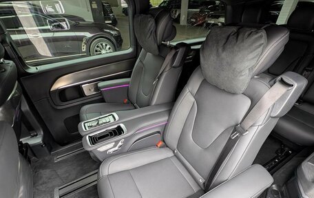 Mercedes-Benz V-Класс, 2025 год, 16 700 000 рублей, 7 фотография