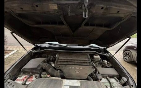 Toyota Land Cruiser 200, 2016 год, 5 700 000 рублей, 4 фотография
