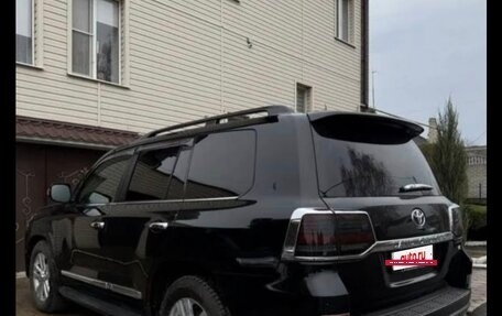 Toyota Land Cruiser 200, 2016 год, 5 700 000 рублей, 5 фотография