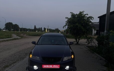 Honda Accord VII рестайлинг, 2004 год, 1 100 000 рублей, 1 фотография