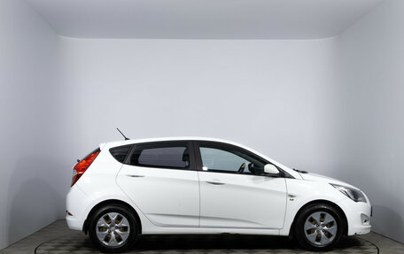 Hyundai Solaris II рестайлинг, 2016 год, 890 000 рублей, 4 фотография