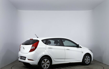Hyundai Solaris II рестайлинг, 2016 год, 890 000 рублей, 5 фотография