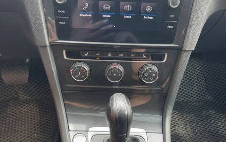 Volkswagen Golf VII, 2017 год, 2 050 000 рублей, 13 фотография