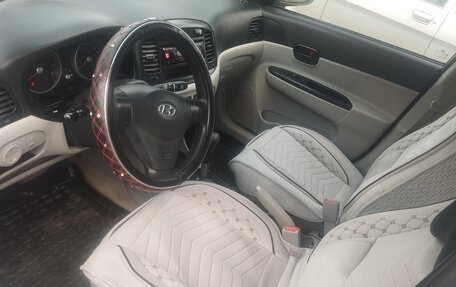 Hyundai Verna II, 2007 год, 415 000 рублей, 6 фотография