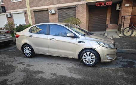 KIA Rio III рестайлинг, 2013 год, 520 000 рублей, 4 фотография