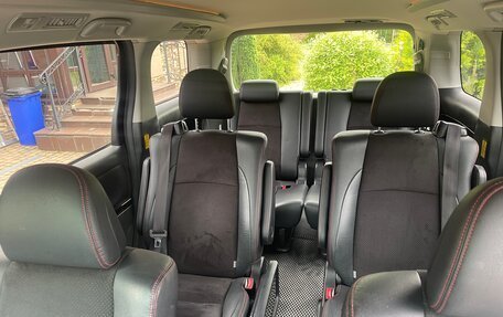 Toyota Vellfire I, 2013 год, 2 750 000 рублей, 2 фотография