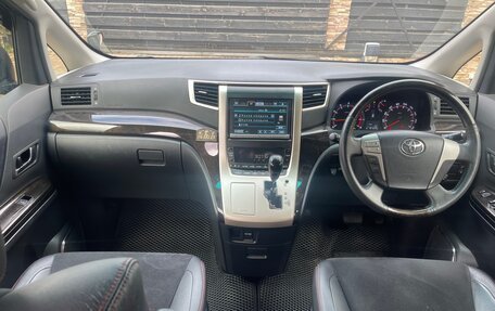 Toyota Vellfire I, 2013 год, 2 750 000 рублей, 6 фотография
