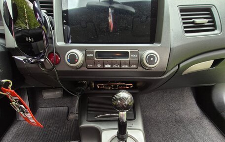 Honda Civic VIII, 2009 год, 900 000 рублей, 7 фотография