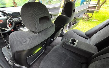 Honda Civic VIII, 2009 год, 900 000 рублей, 24 фотография