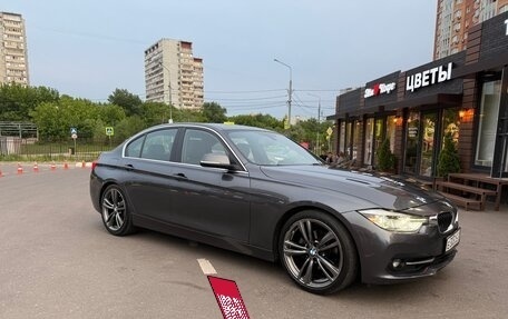 BMW 3 серия, 2018 год, 2 300 000 рублей, 6 фотография