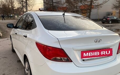 Hyundai Solaris II рестайлинг, 2014 год, 950 000 рублей, 7 фотография