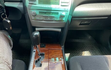 Toyota Camry, 2011 год, 1 300 000 рублей, 6 фотография