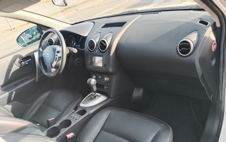 Nissan Qashqai, 2010 год, 950 000 рублей, 10 фотография