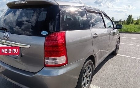 Toyota Wish II, 2005 год, 900 000 рублей, 6 фотография