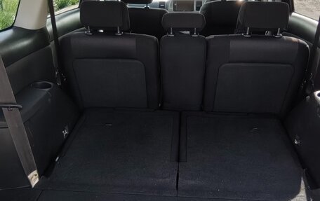 Toyota Wish II, 2005 год, 900 000 рублей, 17 фотография