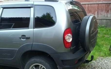 Chevrolet Niva I рестайлинг, 2012 год, 695 000 рублей, 5 фотография