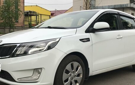 KIA Rio III рестайлинг, 2013 год, 980 000 рублей, 3 фотография