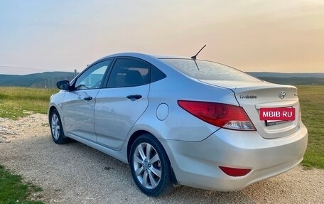 Hyundai Solaris II рестайлинг, 2013 год, 801 000 рублей, 4 фотография