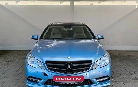 Mercedes-Benz E-Класс, 2012 год, 1 100 000 рублей, 2 фотография