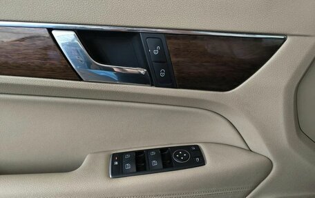 Mercedes-Benz E-Класс, 2012 год, 1 100 000 рублей, 11 фотография