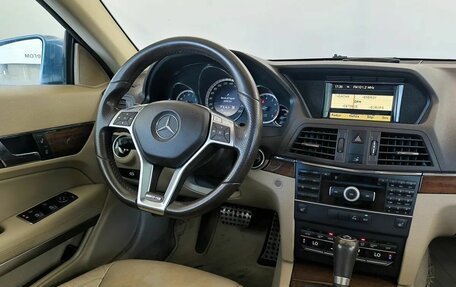 Mercedes-Benz E-Класс, 2012 год, 1 100 000 рублей, 13 фотография
