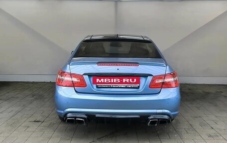 Mercedes-Benz E-Класс, 2012 год, 1 100 000 рублей, 3 фотография