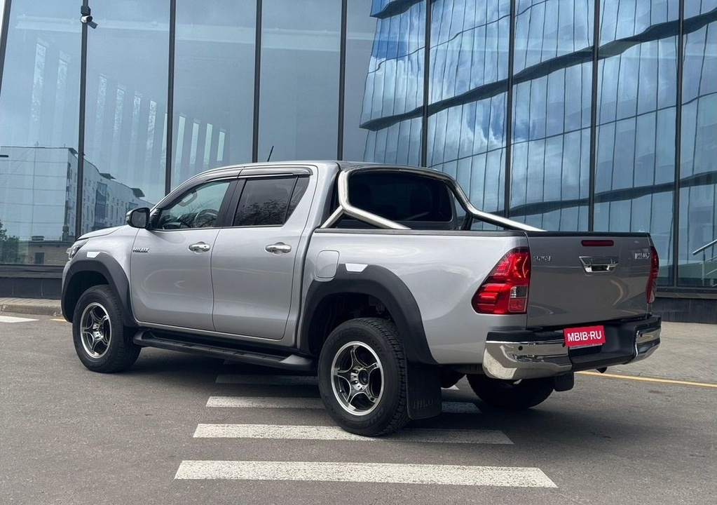 Toyota Hilux, 2020 год, 5 490 000 рублей, 5 фотография