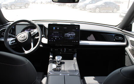 GAC GS8, 2024 год, 4 099 000 рублей, 2 фотография