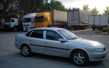 Opel Vectra B рестайлинг, 1998 год, 190 000 рублей, 4 фотография