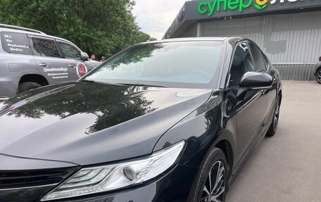 Toyota Camry, 2020 год, 2 850 000 рублей, 7 фотография