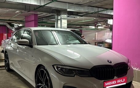 BMW 3 серия, 2020 год, 3 950 000 рублей, 10 фотография