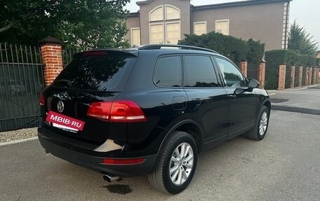 Volkswagen Touareg III, 2011 год, 1 590 000 рублей, 5 фотография