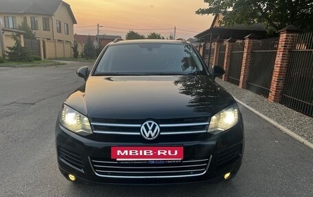 Volkswagen Touareg III, 2011 год, 1 590 000 рублей, 35 фотография
