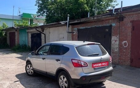 Nissan Qashqai, 2013 год, 950 000 рублей, 2 фотография