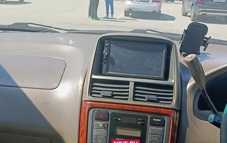 Toyota Gaia, 2002 год, 500 000 рублей, 6 фотография