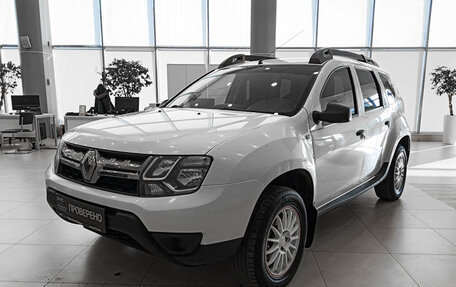 Renault Duster I рестайлинг, 2016 год, 1 075 000 рублей, 5 фотография