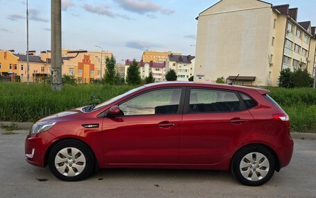 KIA Rio III рестайлинг, 2013 год, 980 000 рублей, 3 фотография