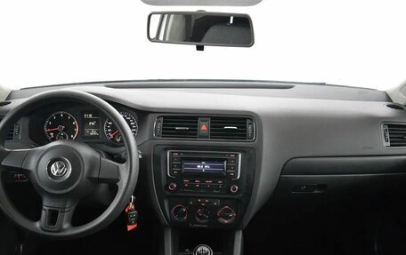 Volkswagen Jetta VI, 2014 год, 1 040 000 рублей, 5 фотография