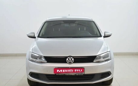 Volkswagen Jetta VI, 2014 год, 1 040 000 рублей, 2 фотография