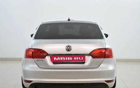 Volkswagen Jetta VI, 2014 год, 1 040 000 рублей, 3 фотография