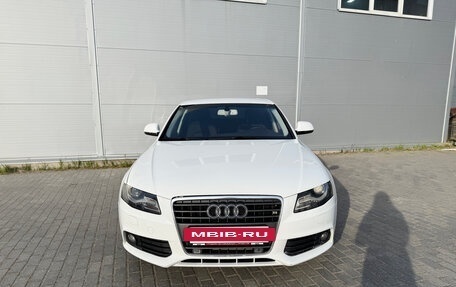 Audi A4, 2011 год, 895 000 рублей, 2 фотография