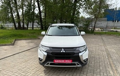 Mitsubishi Outlander III рестайлинг 3, 2021 год, 3 200 000 рублей, 1 фотография