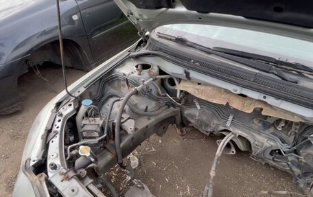 Toyota Avensis III рестайлинг, 2005 год, 333 000 рублей, 6 фотография