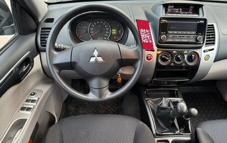 Mitsubishi Pajero Sport II рестайлинг, 2015 год, 2 100 000 рублей, 10 фотография