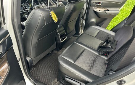 Toyota Harrier, 2014 год, 2 500 000 рублей, 10 фотография