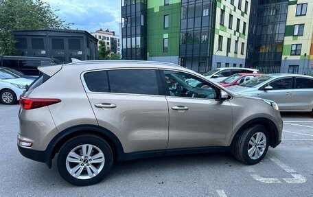 KIA Sportage IV рестайлинг, 2017 год, 1 900 000 рублей, 5 фотография