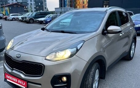 KIA Sportage IV рестайлинг, 2017 год, 1 900 000 рублей, 2 фотография