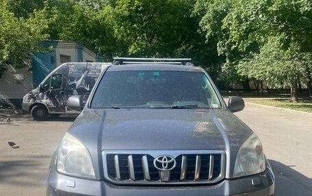 Toyota Land Cruiser Prado 120 рестайлинг, 2004 год, 1 508 000 рублей, 1 фотография
