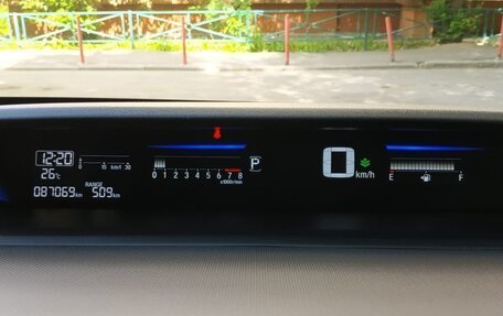 Honda Stepwgn IV, 2015 год, 2 380 000 рублей, 14 фотография
